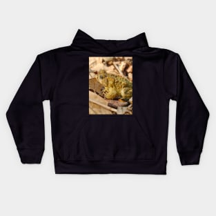 Toad Camouflage Amongst the Leaves Photograph Kids Hoodie